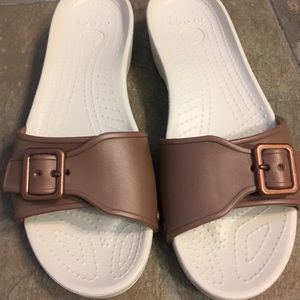 Crocs Women’s size 11